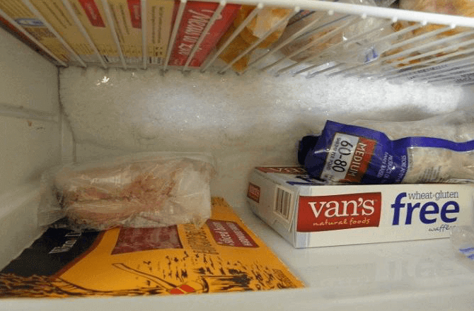 Mùi hôi của tủ lạnh cũng cần được khắc phục