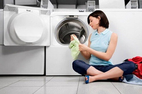 Dấu hiệu máy giặt cần vệ sinh