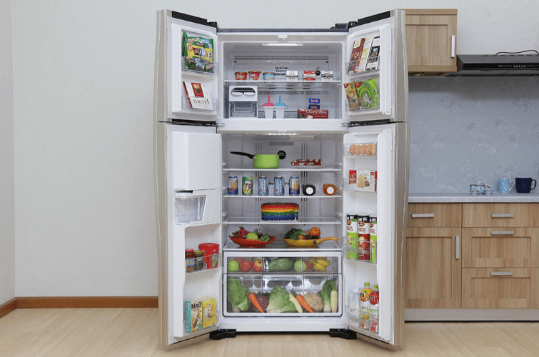 Tủ lạnh Hitachi với nhiều tính năng hiện đại mới.